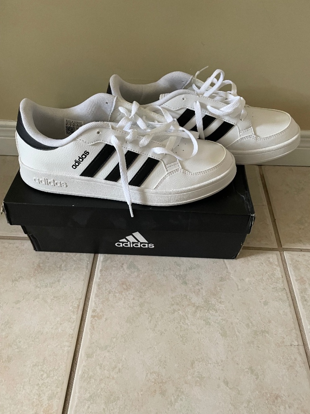 Men’s Adidas Breaknet
